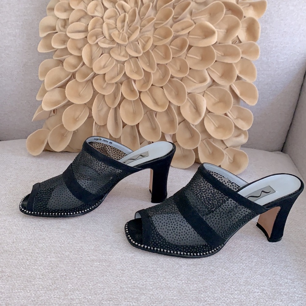Open toe mules - Picture 3 of 5